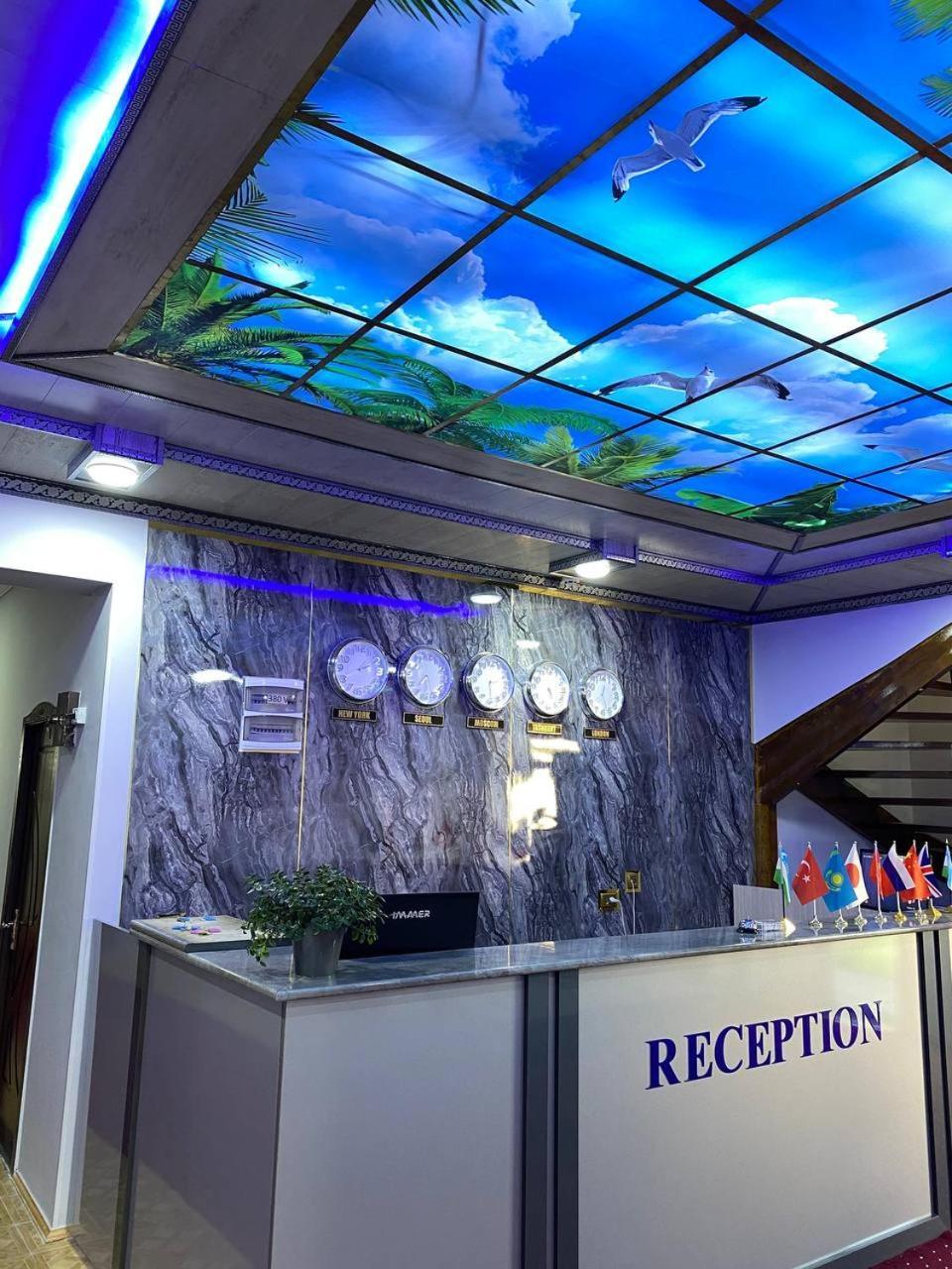 Orom Hotel Ferghana Extérieur photo
