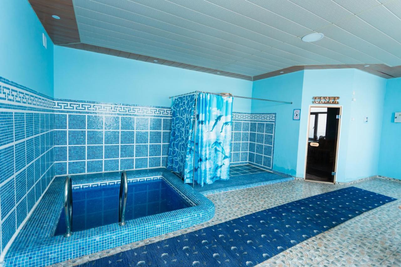 Orom Hotel Ferghana Extérieur photo