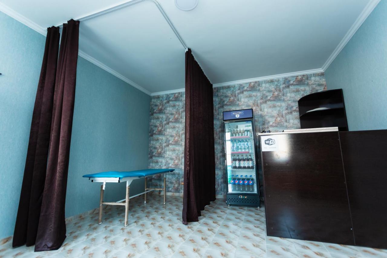 Orom Hotel Ferghana Extérieur photo